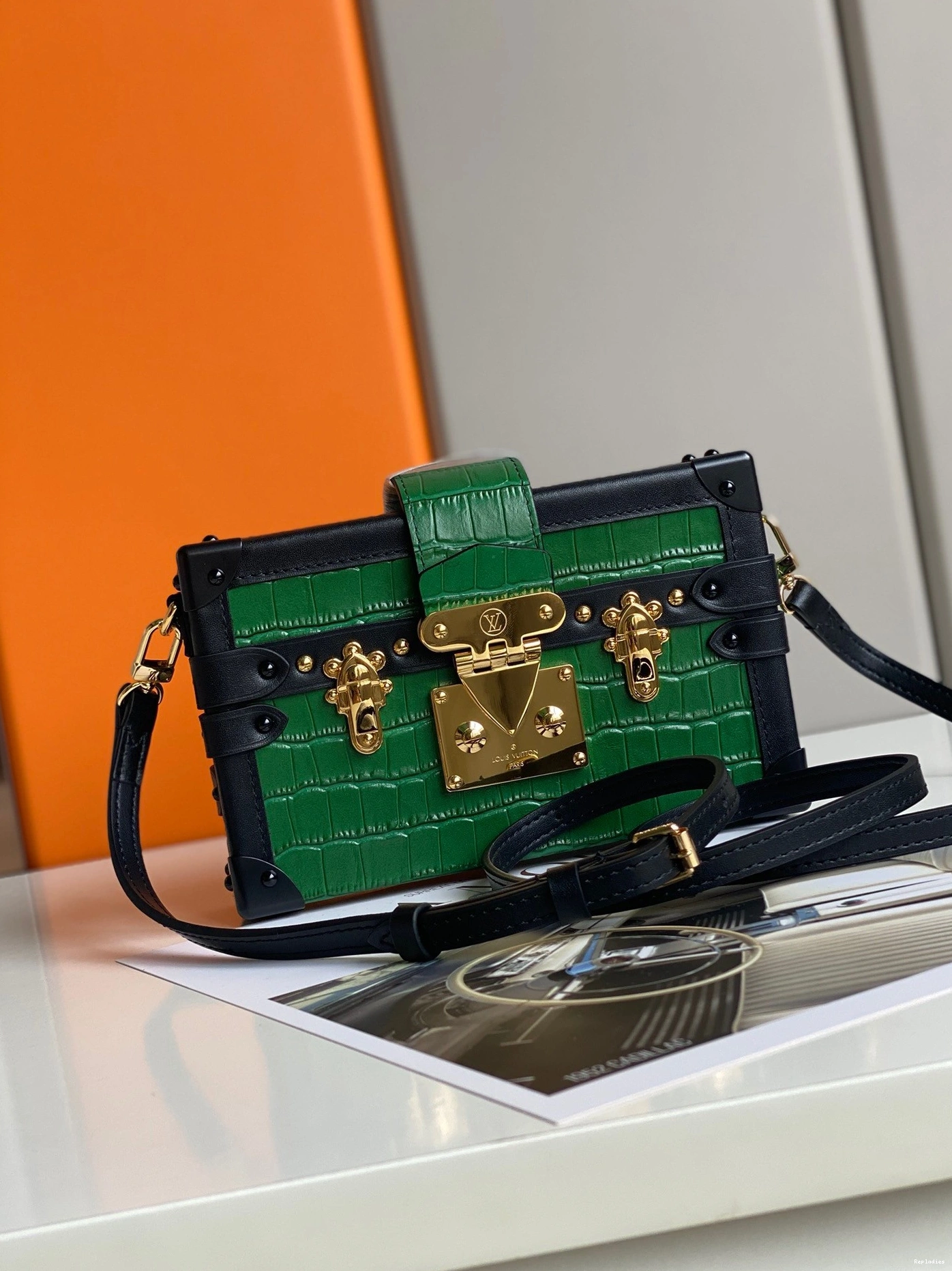Cheap VUITTON MALLE LOUIS PETITE 0806